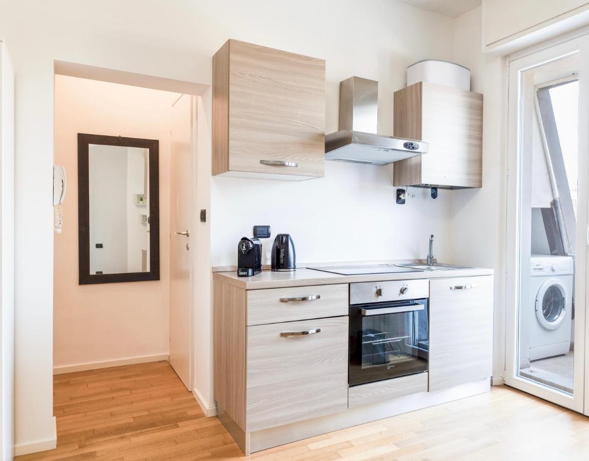 Milano -Duomo 13 Min, Netflix E Wi-Fi Apartment Exterior photo