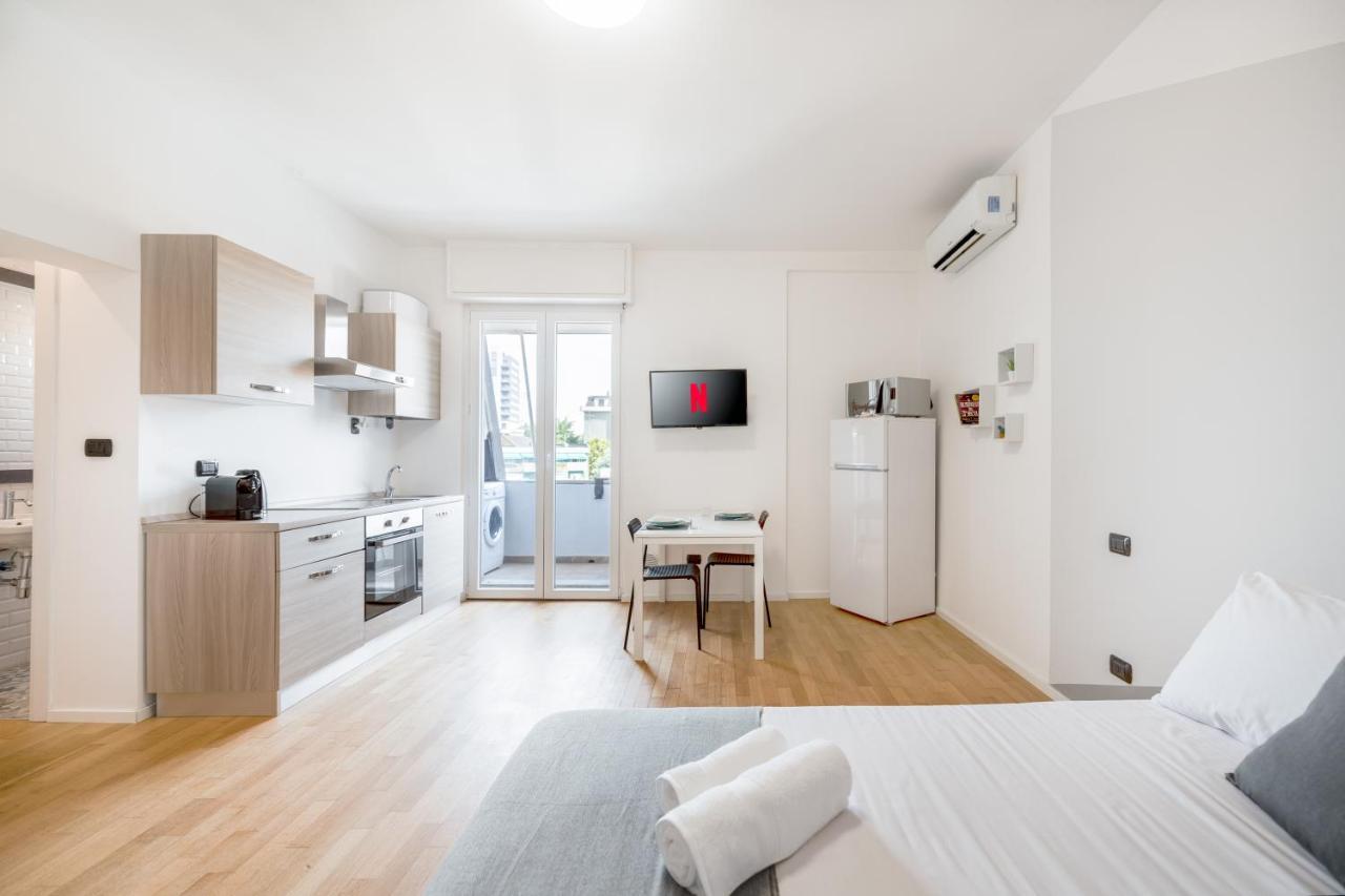Milano -Duomo 13 Min, Netflix E Wi-Fi Apartment Exterior photo